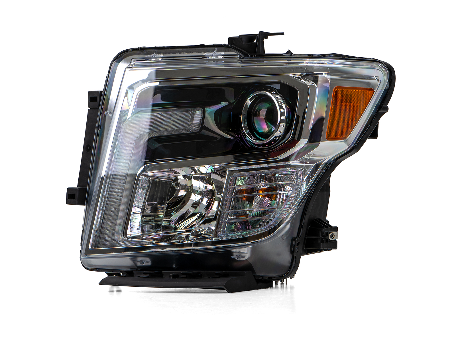 OEM '16-'19 Nissan Titan Headlight Assembly - Chrome w/ DRL