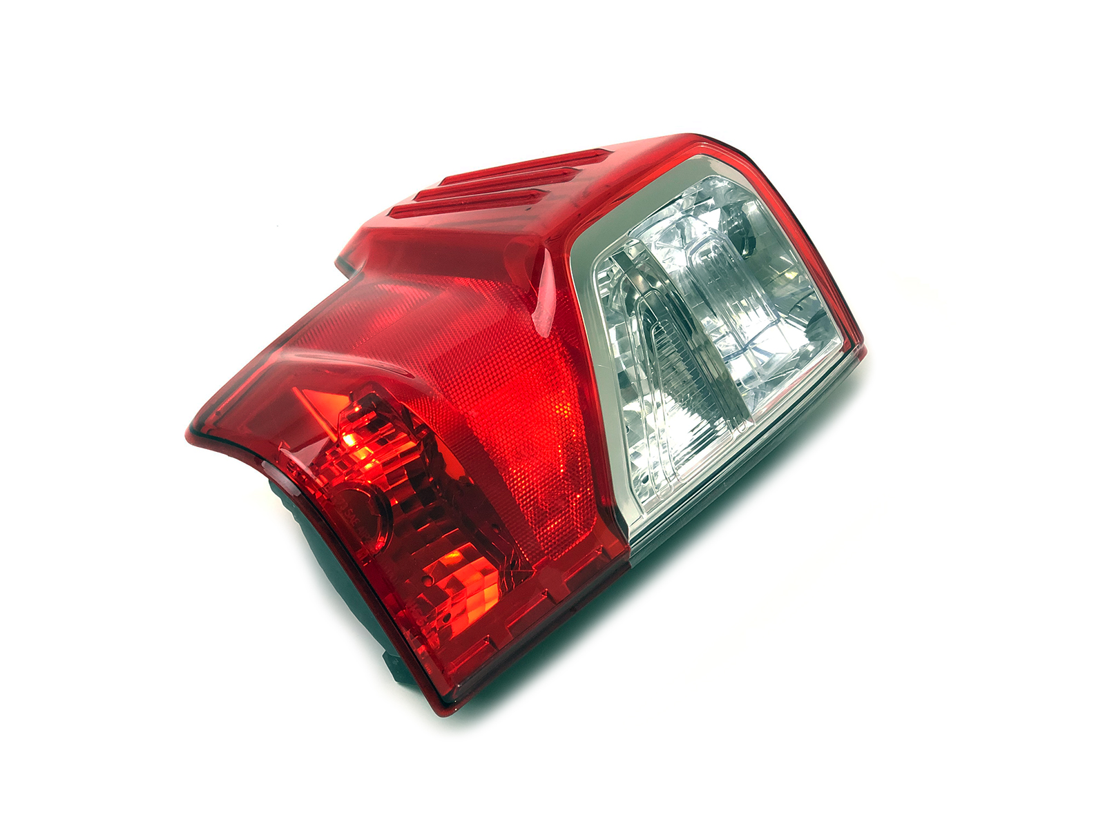 Tail Light for TITAN 04-15 Right Side Assembly w/Utility Compartment 