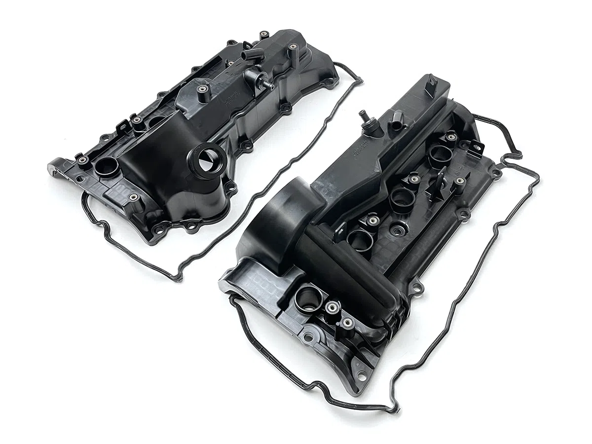 OEM Titan / Armada / QX56 / QX80 5.6L V8 Valve Cover & Gasket Kit
